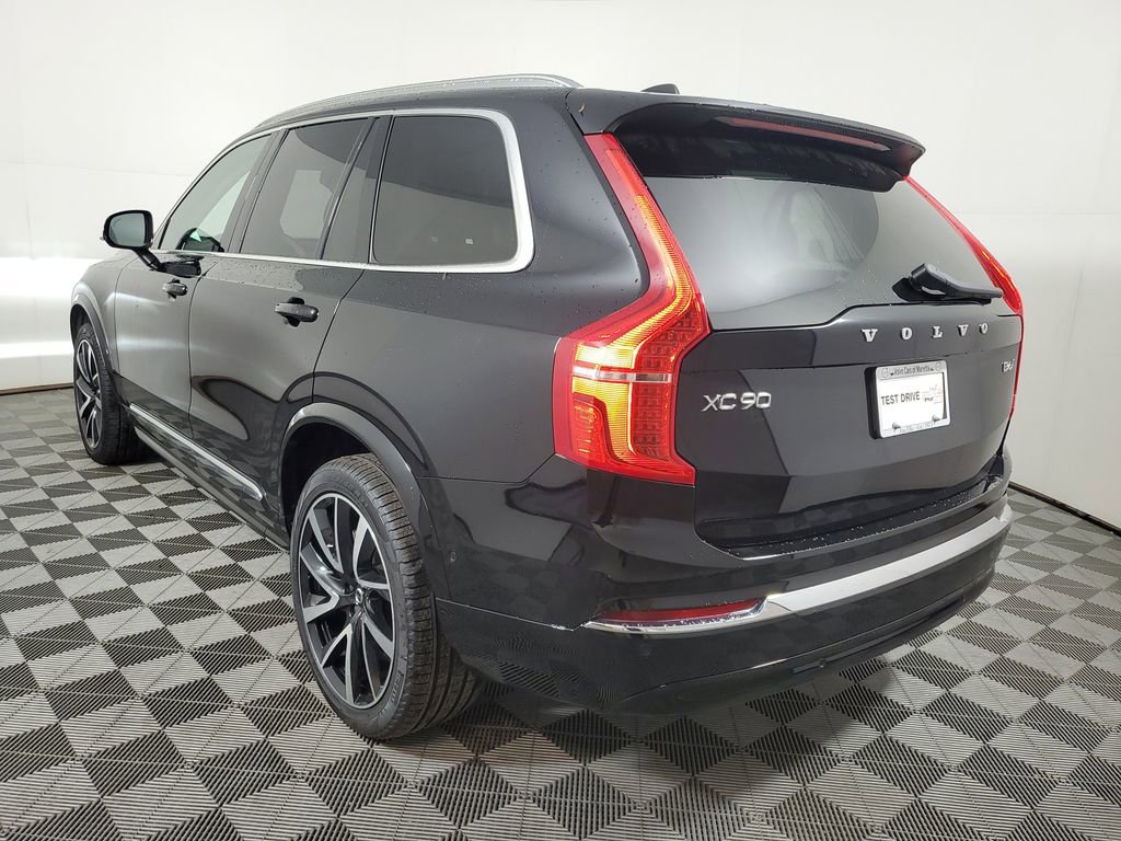 Certified 2024 Volvo XC90 B6 Ultimate w/ Protection Package Premier image 6