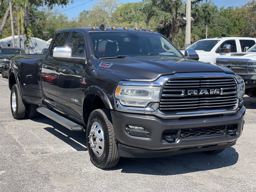 Used 2021 RAM 3500 Laramie AWD/4WD image 11