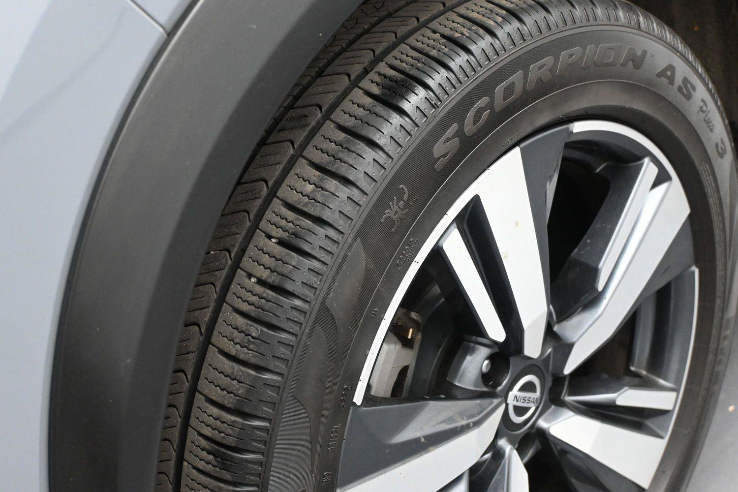 Used 2021 Nissan Rogue SL AWD/4WD image 13