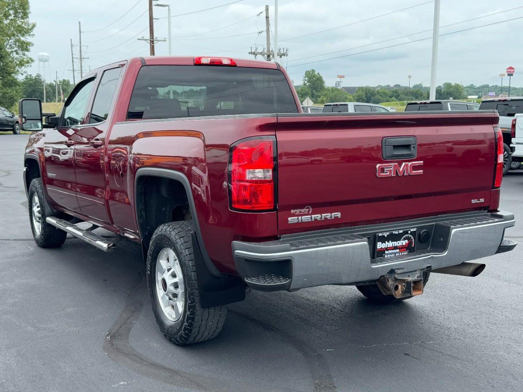 Used 2017 GMC Sierra 2500 SLE w/ HD SLE Preferred Plus Package AWD/4WD image 8