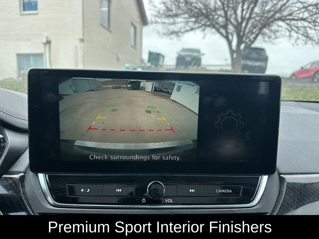 Used 2023 Nissan Altima 2.5 SR w/ SR Premium Package image 19