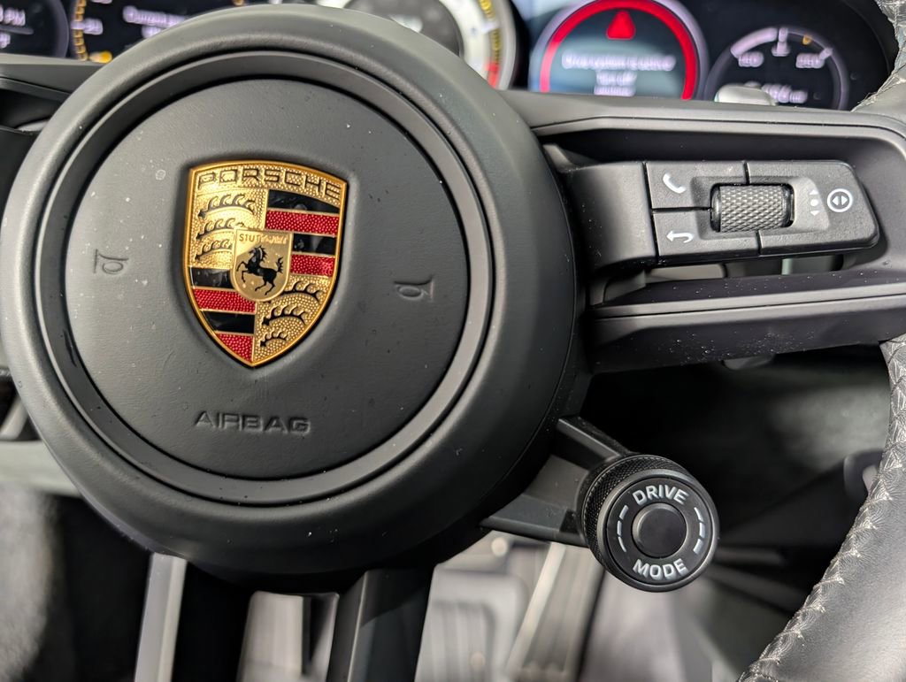 Certified 2022 Porsche 911 GT3 RWD image 37