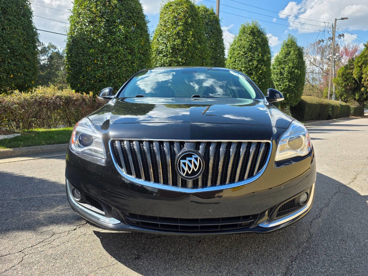 Used 2017 Buick Regal Sport Touring image 8