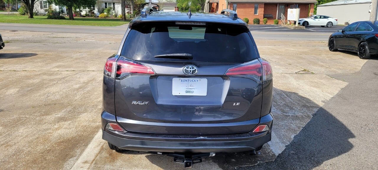 Used 2016 Toyota RAV4 LE FWD image 8
