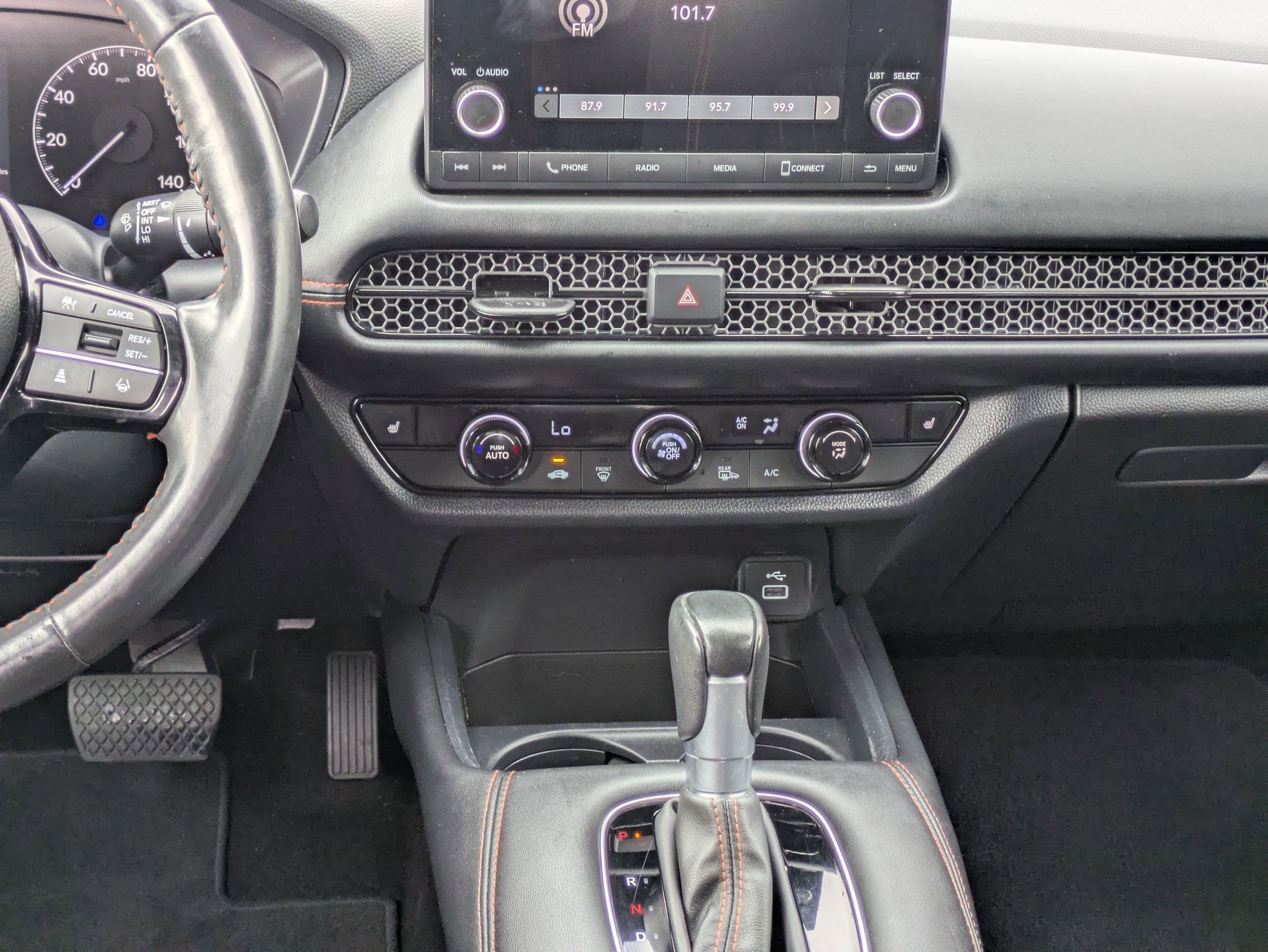 Used 2023 Honda HR-V Sport image 18