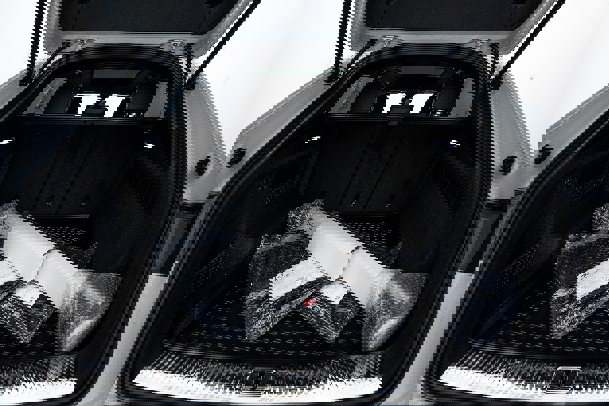 New 2026 Audi SQ8 Premium Plus image 19