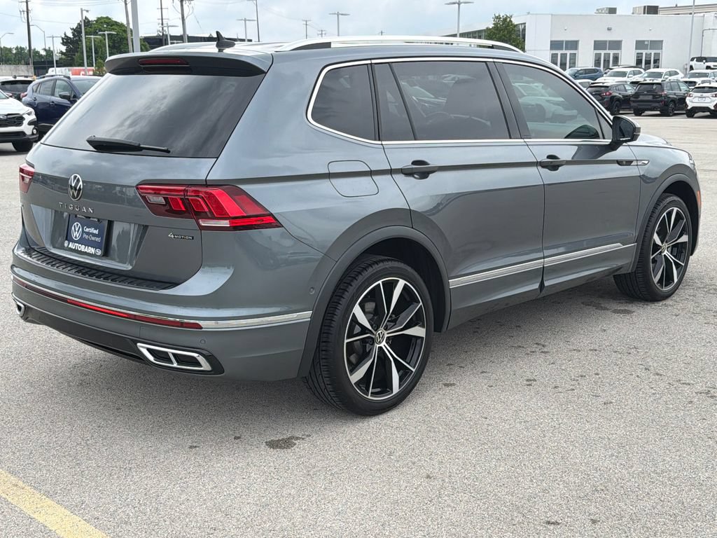 Certified 2022 Volkswagen Tiguan SEL R-Line AWD/4WD image 6