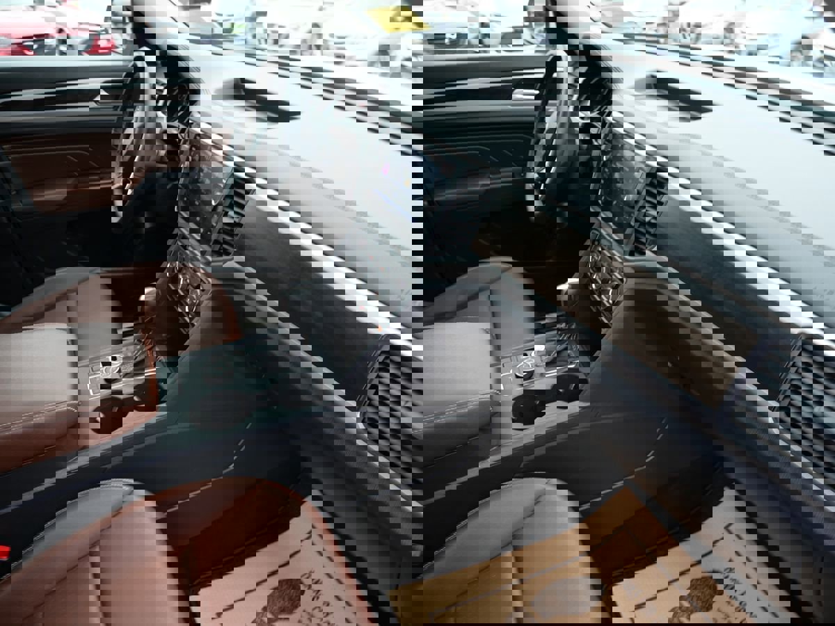 Used 2021 Volkswagen Atlas SE w/ Panoramic Sunroof Package image 34