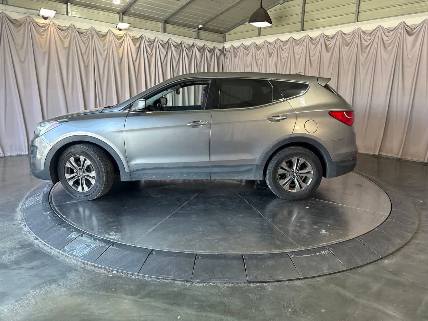 Used 2016 Hyundai Santa Fe Sport FWD image 8