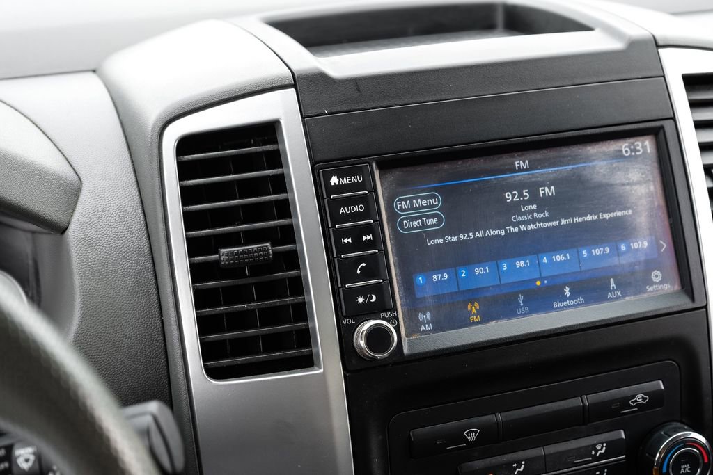 Used 2019 Nissan Frontier Desert Runner RWD image 20