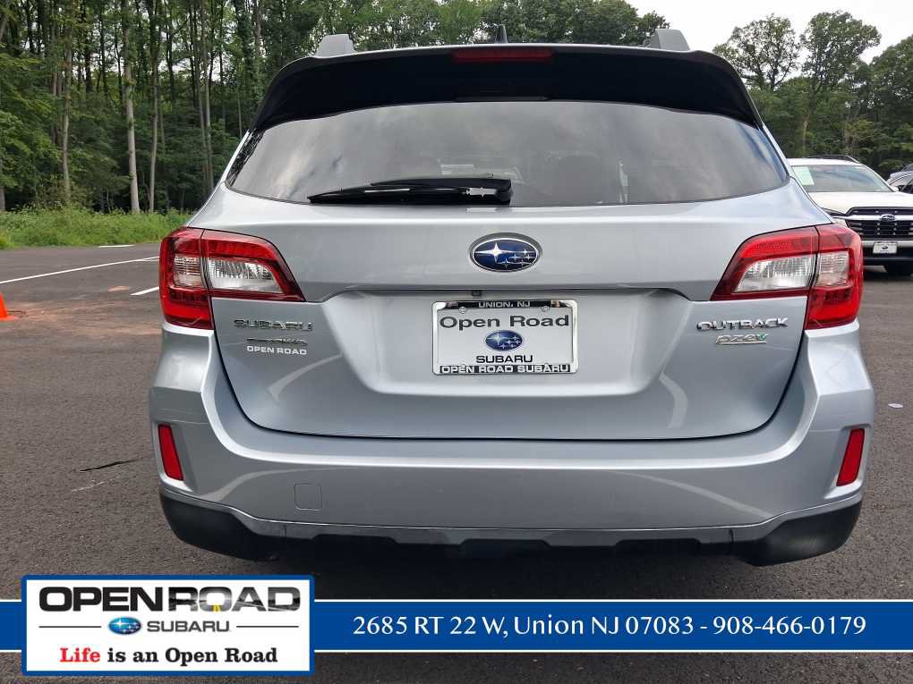 Used 2016 Subaru Outback 2.5i Premium AWD/4WD image 4