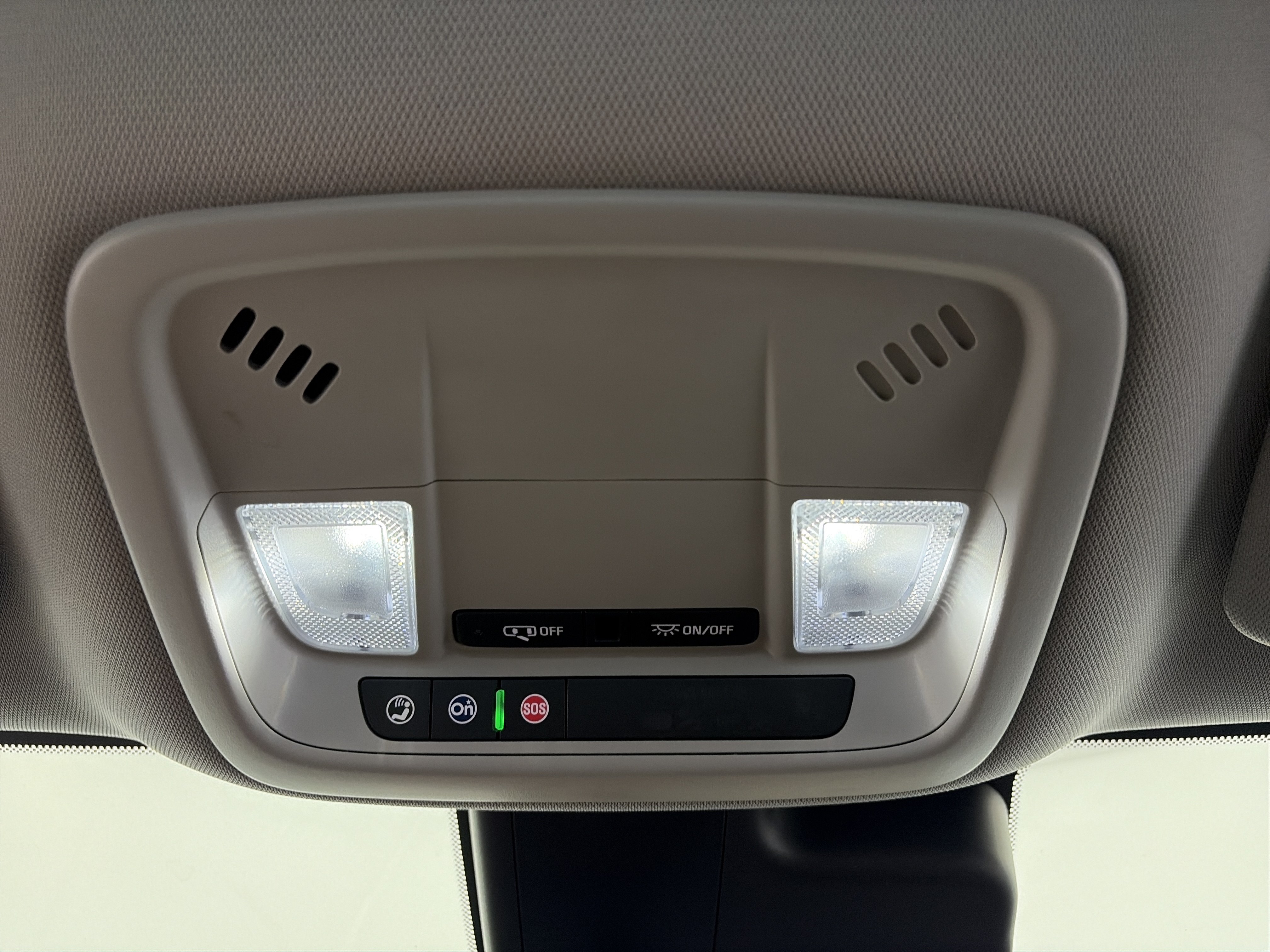 Used 2024 Chevrolet Malibu LT FWD image 29