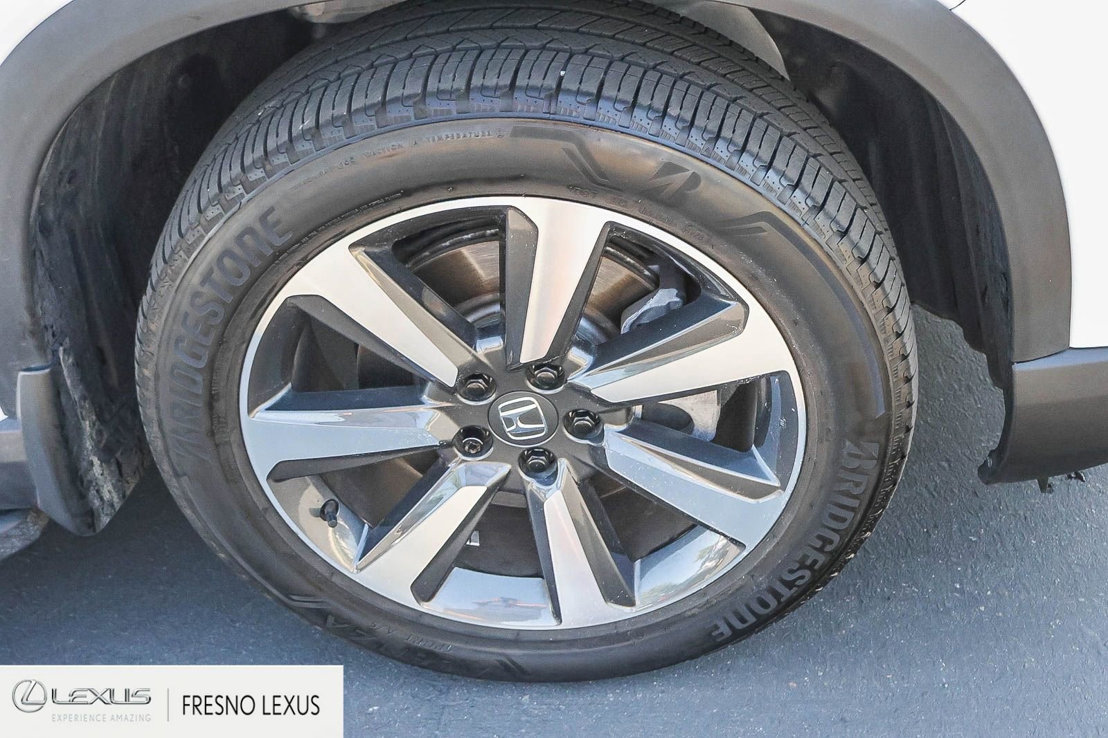 Used 2024 Honda Pilot Elite image 9