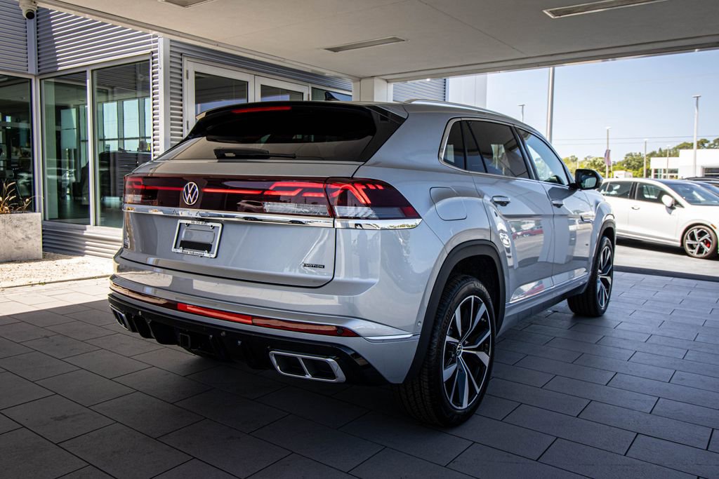 New 2026 Volkswagen Atlas Cross Sport SEL Premium R-Line AWD/4WD image 2