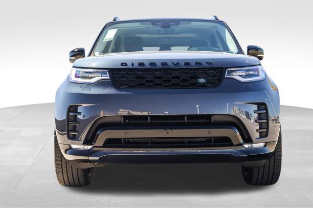 Certified 2025 Land Rover Discovery Dynamic SE AWD/4WD image 2