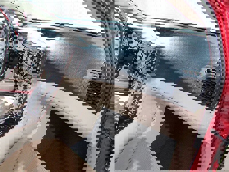 Used 2011 Toyota Venza AWD w/ Convenience Pkg image 98