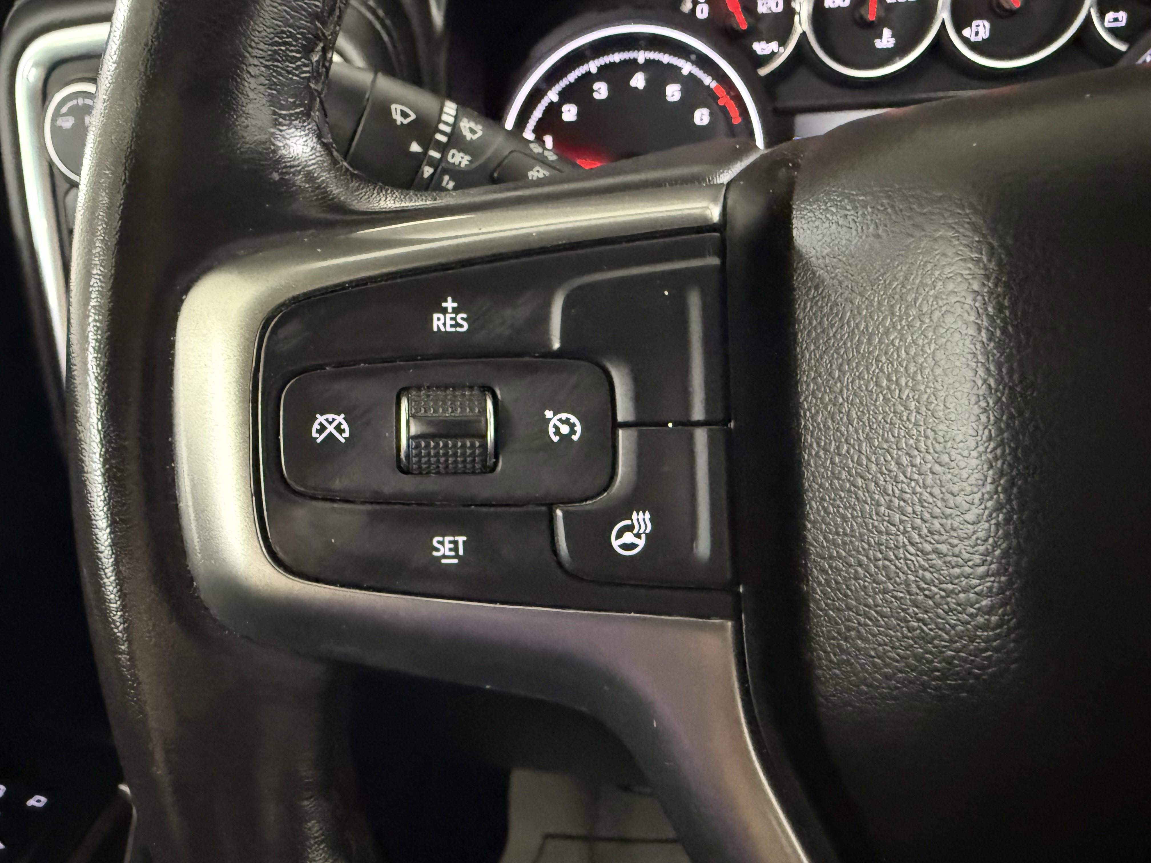 Used 2021 Chevrolet Silverado 1500 LT Trail Boss w/ Bed Protection Package image 23