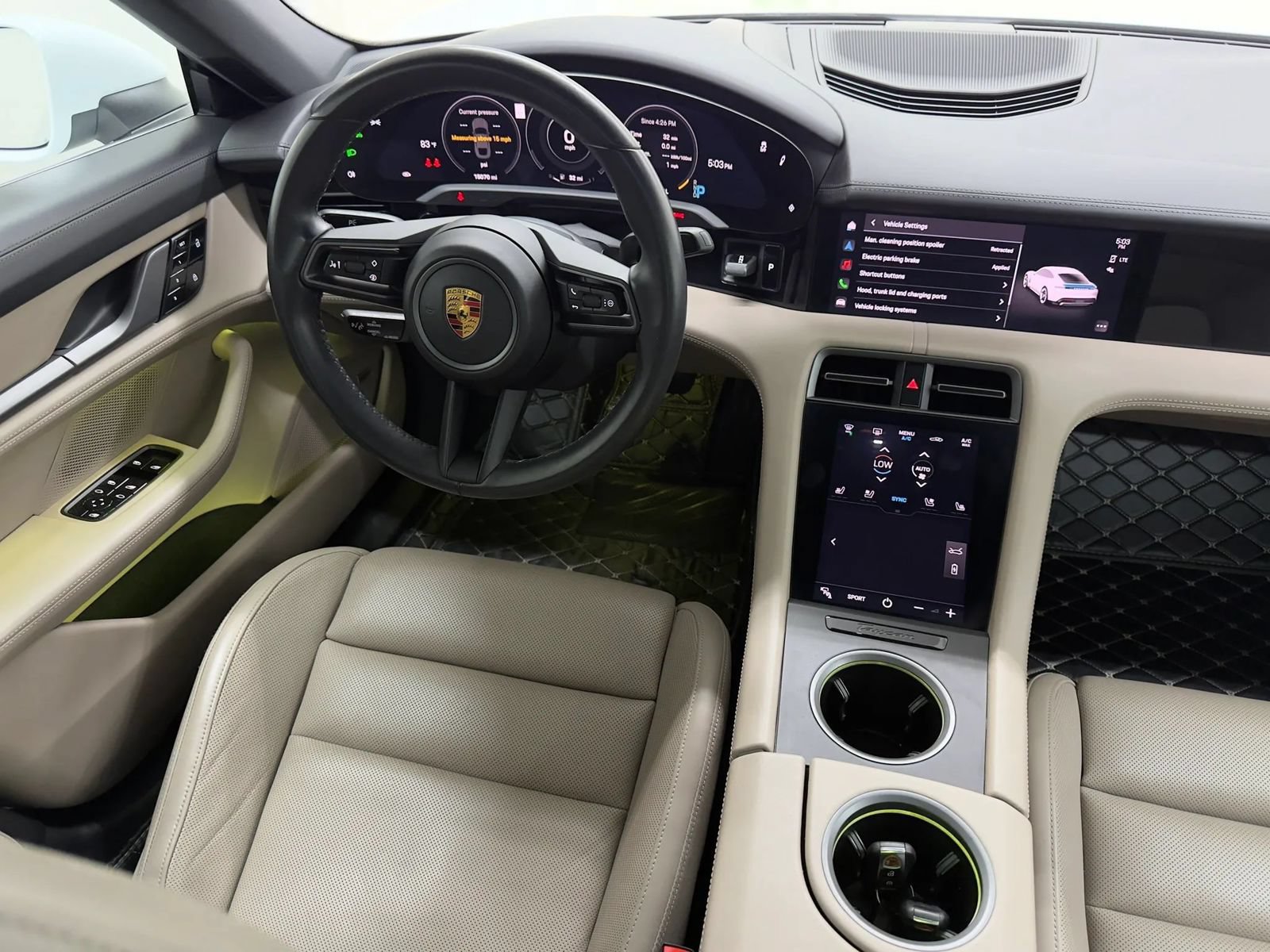 Used 2021 Porsche Taycan RWD image 8