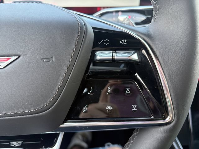 Certified 2026 Cadillac Escalade V w/ LPO, ONYX Package AWD/4WD image 28