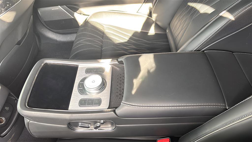 Used 2023 Genesis G90 3.5T AWD/4WD image 29