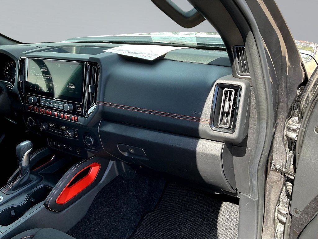 Used 2026 Nissan Frontier PRO-4X AWD/4WD image 29