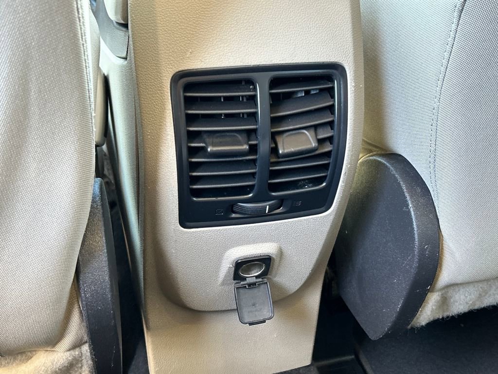 Used 2017 Ford Escape SE image 20