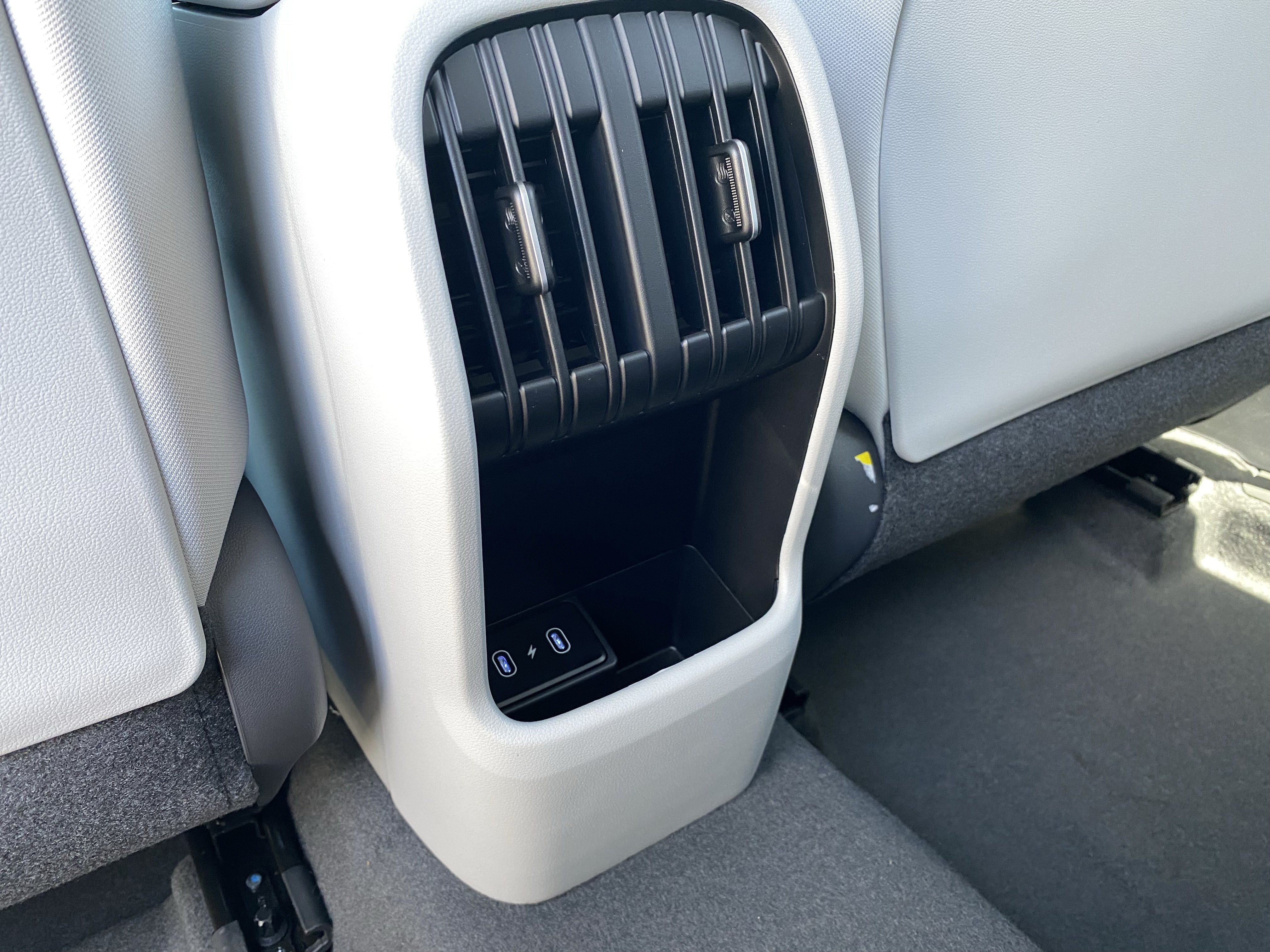 New 2026 Hyundai Kona SEL Sport FWD image 15