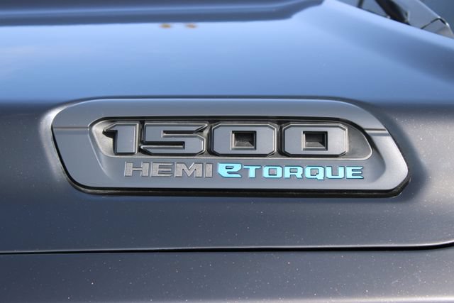 Used 2024 RAM 1500 Big Horn AWD/4WD image 19
