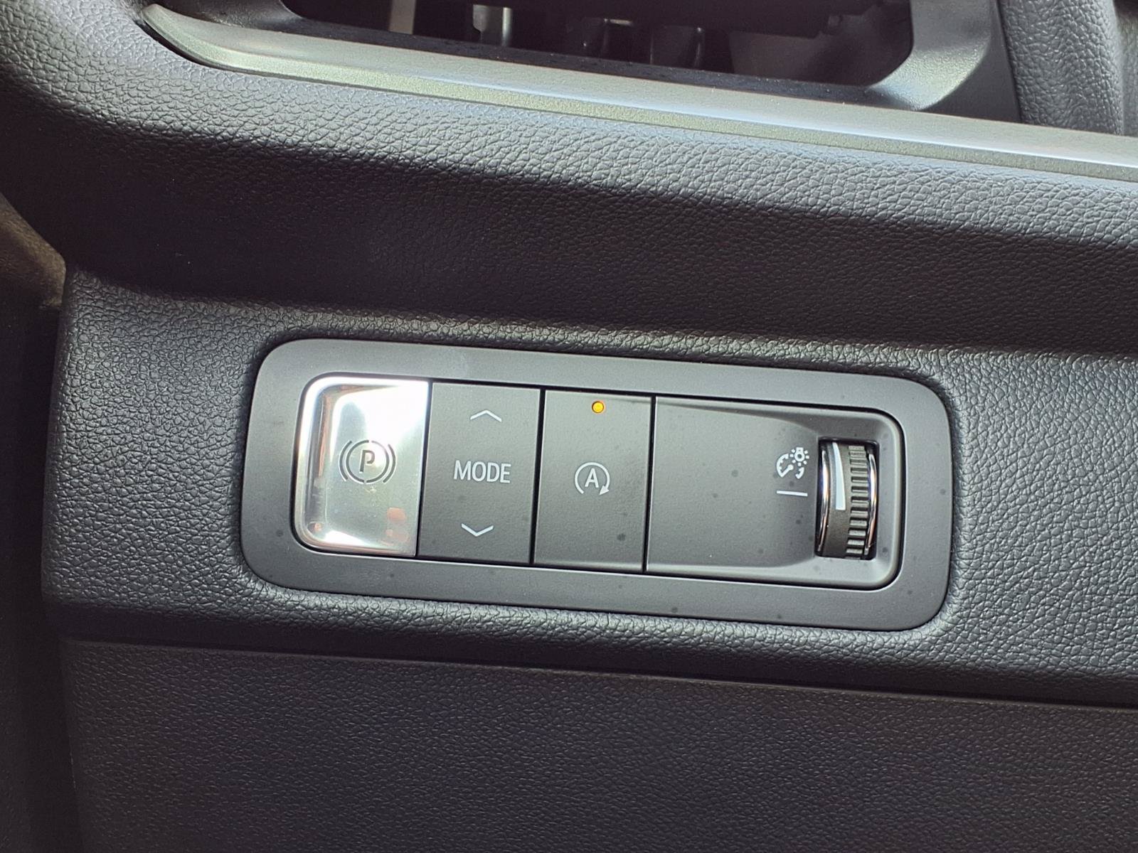 Used 2024 Chevrolet Traverse LT w/ Enhanced Driving Package FWD image 12