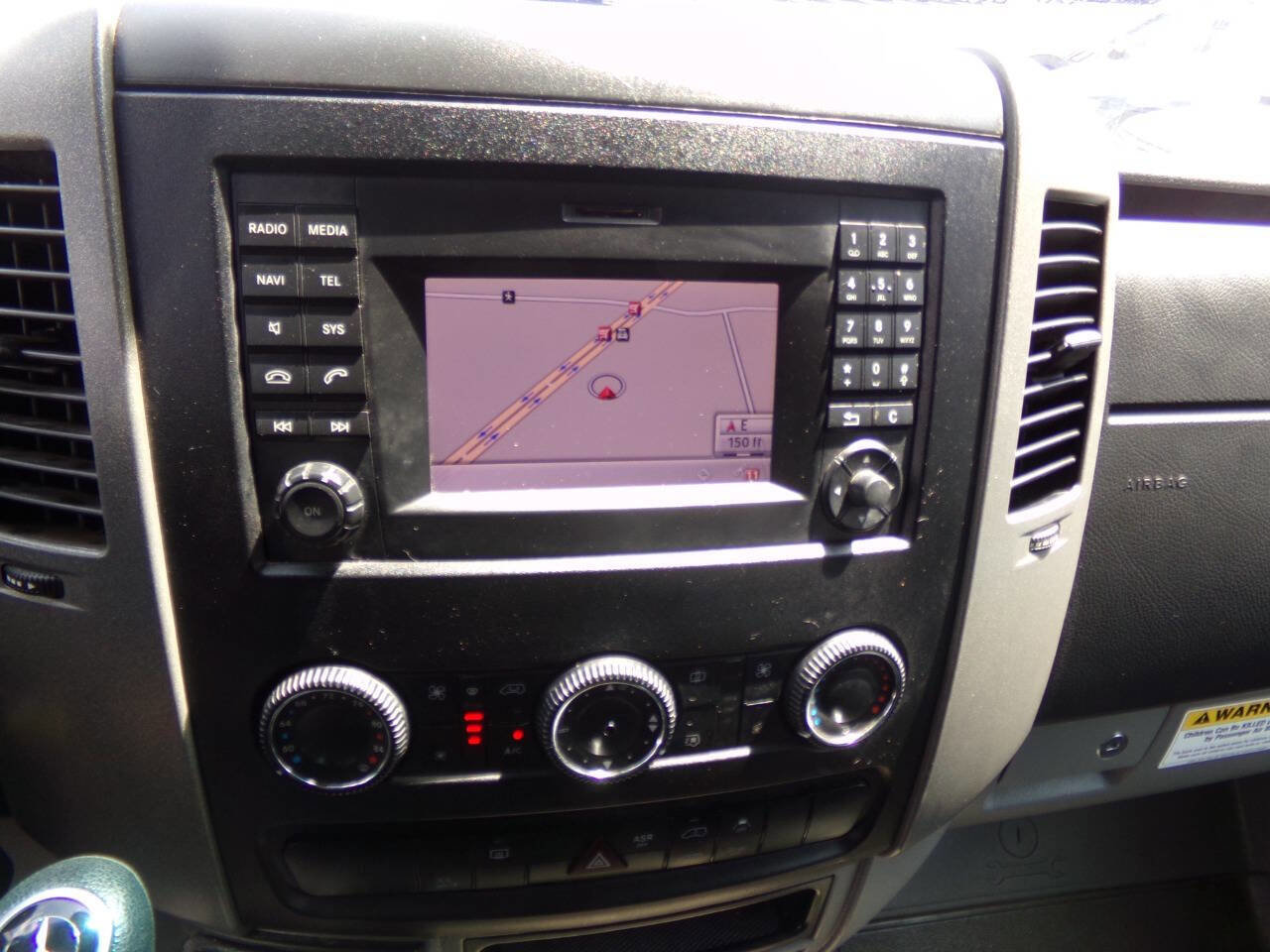 Used 2014 Mercedes-Benz Sprinter 2500 image 72