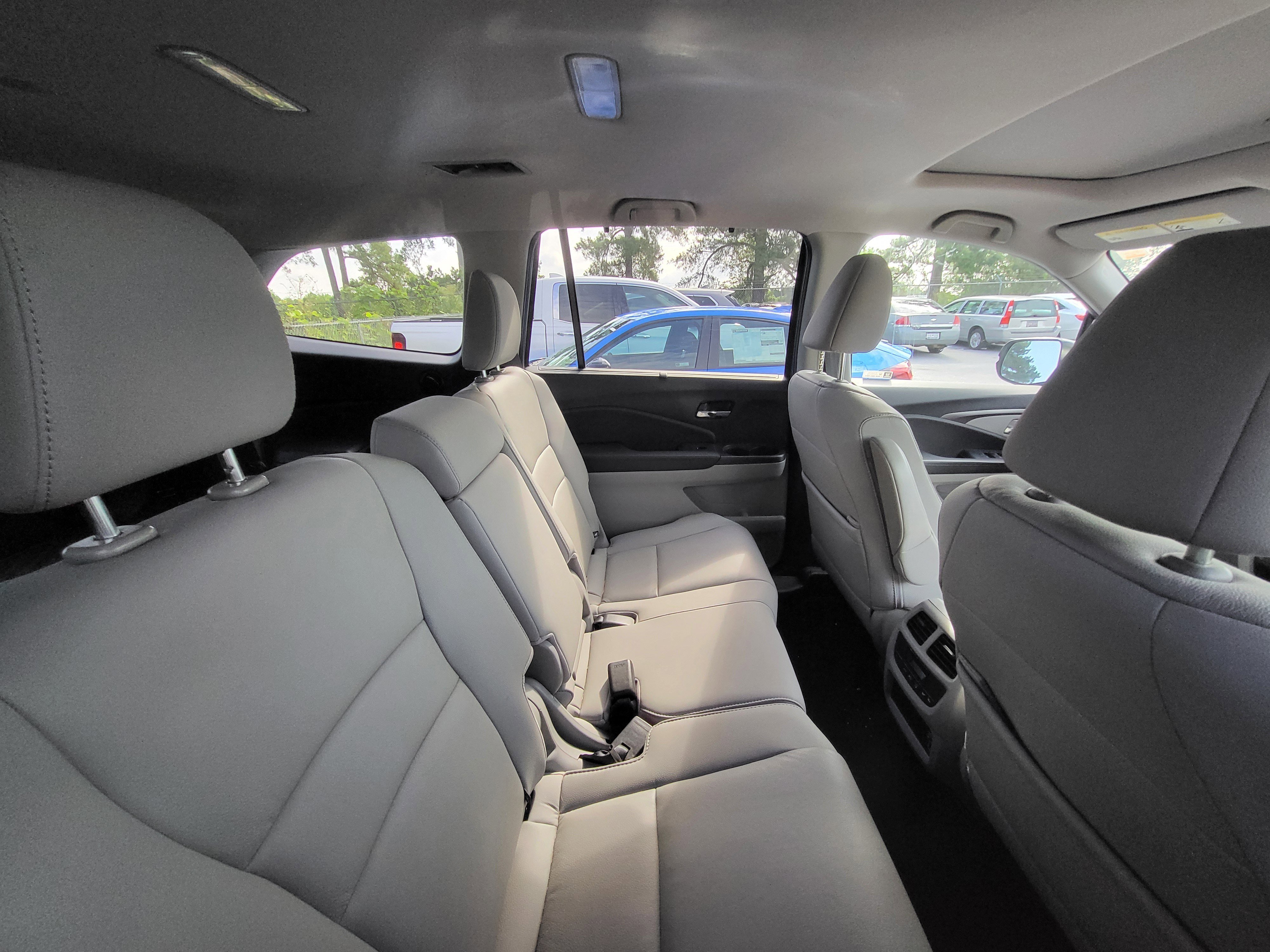 Used 2021 Honda Pilot Special Edition image 9