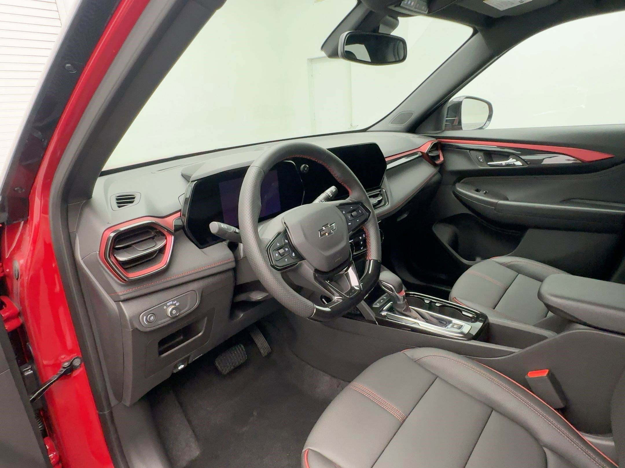 New 2026 Chevrolet TrailBlazer RS w/ Convenience Package image 4