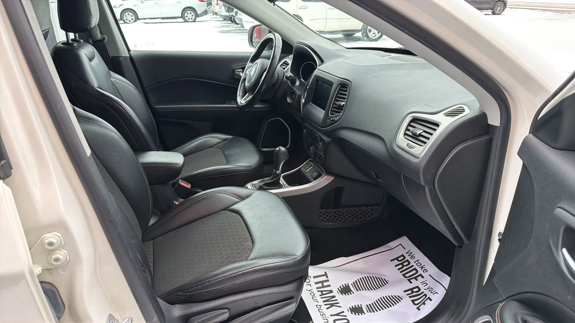 Used 2020 Jeep Compass Latitude image 13