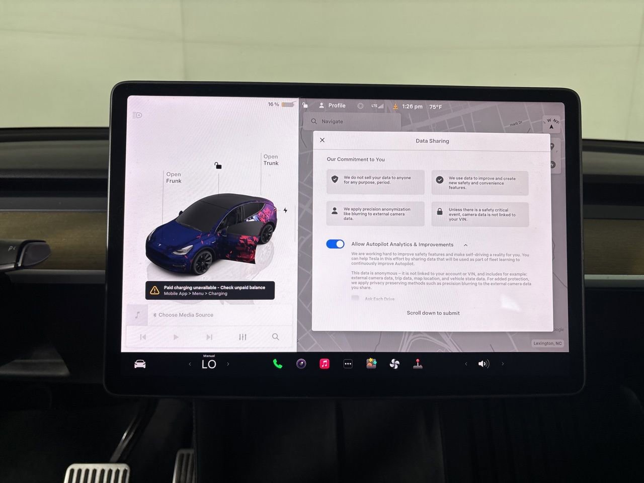 Used 2022 Tesla Model Y Long Range image 11