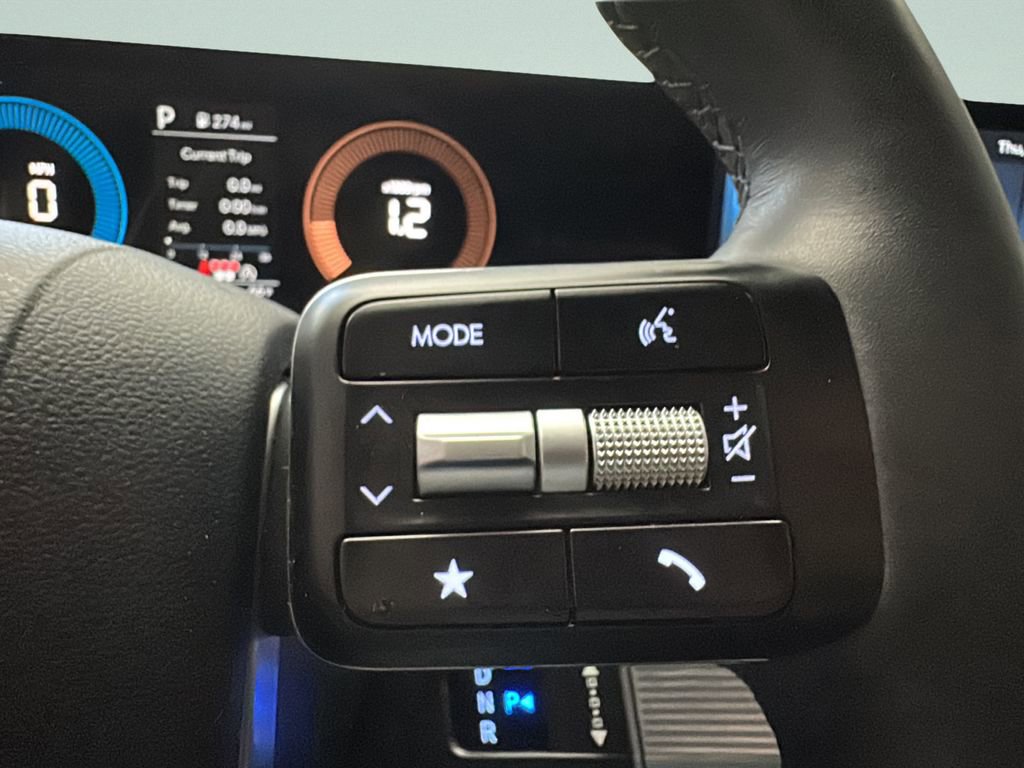 Used 2025 Hyundai Santa Fe SEL image 23