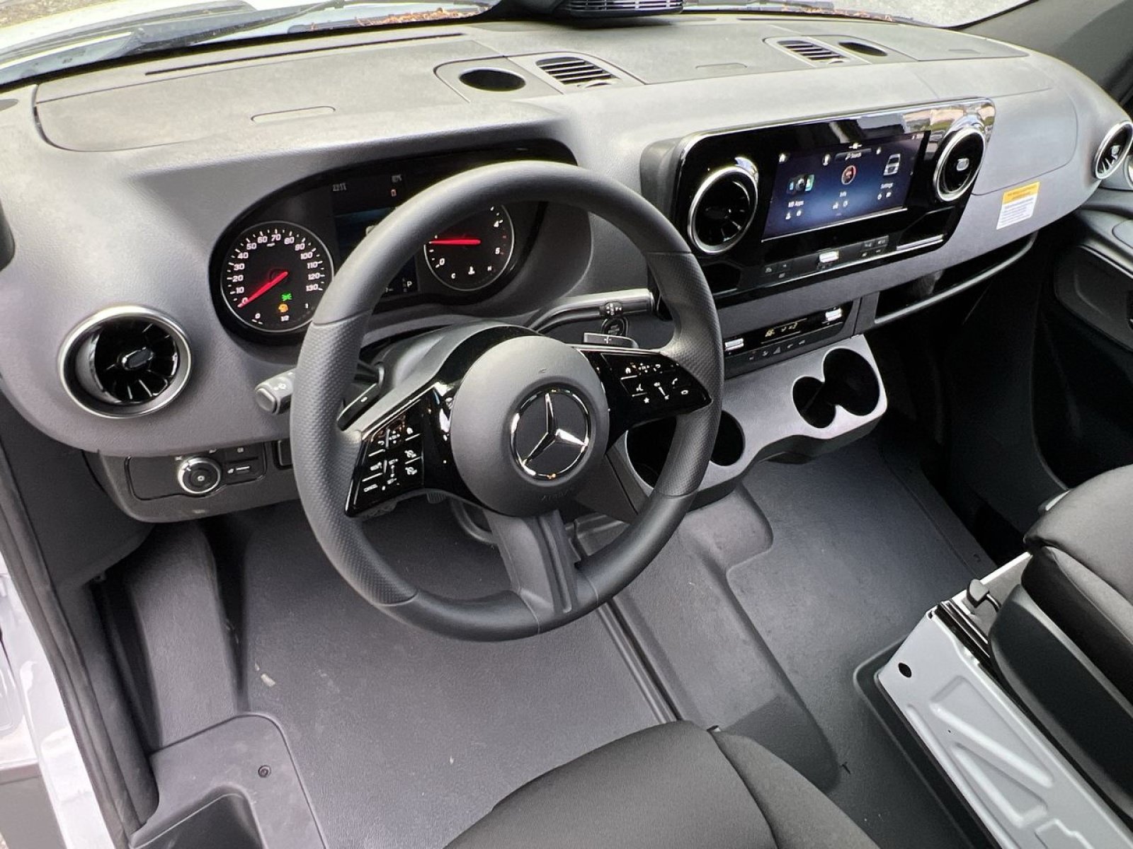 New 2025 Mercedes-Benz Sprinter 2500 image 21