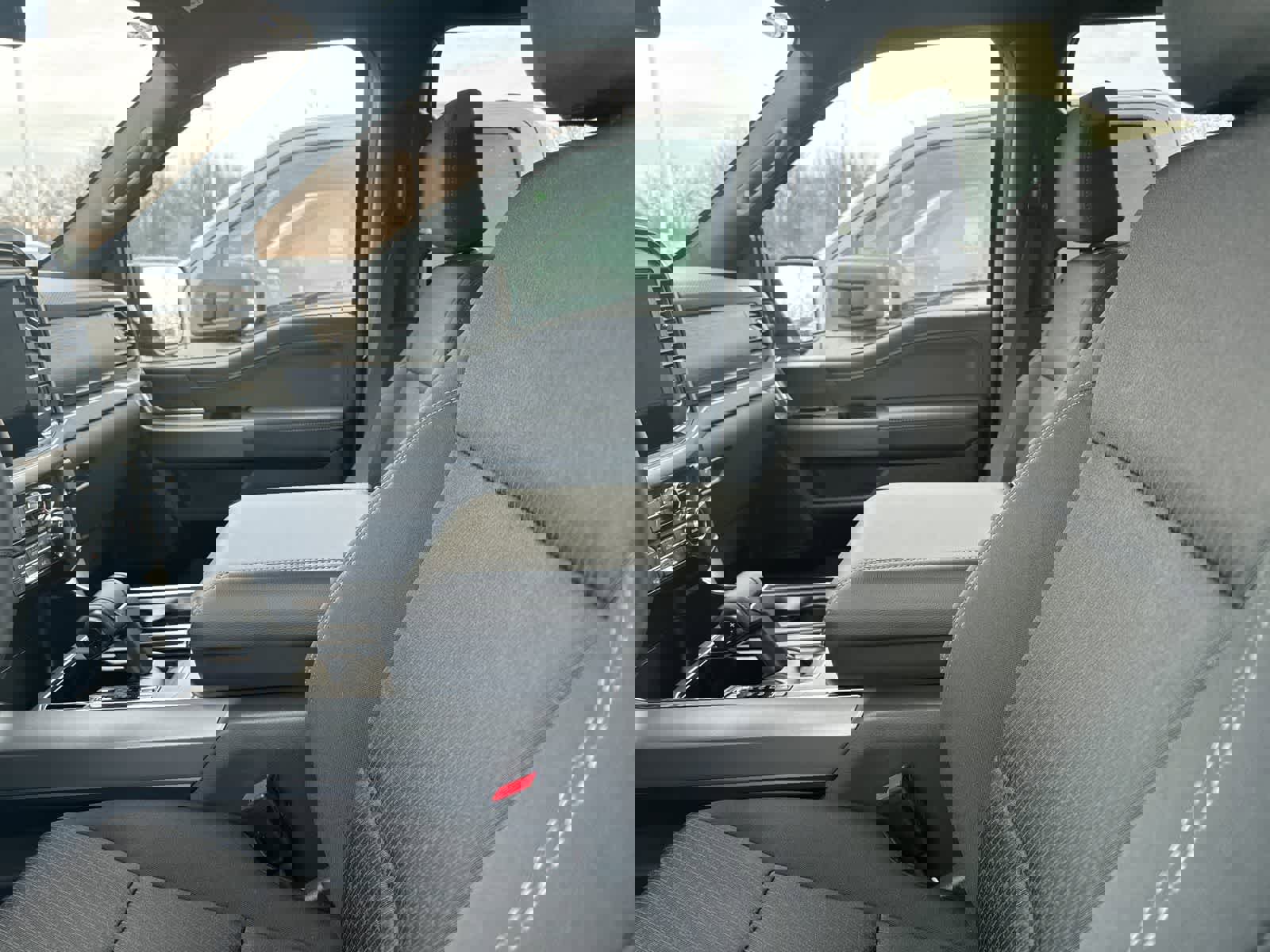 New 2026 Ford F150 XLT w/ Equipment Group 302A MID image 27