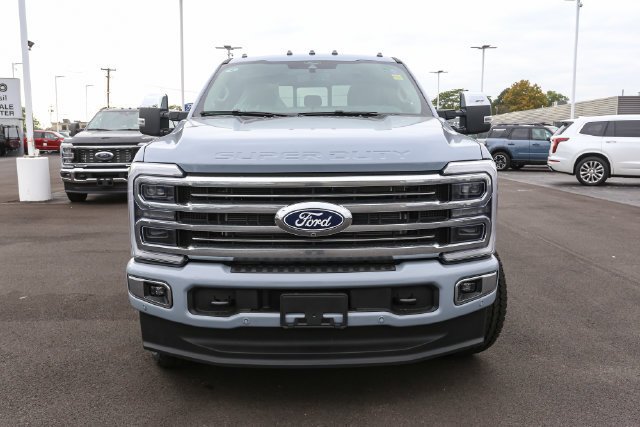 New 2027 Ford F350 Platinum w/ Platinum Plus Package AWD/4WD image 4