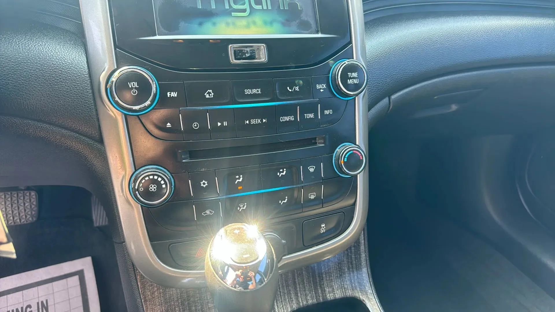 Used 2014 Chevrolet Malibu LT w/ Power Convenience Package image 21