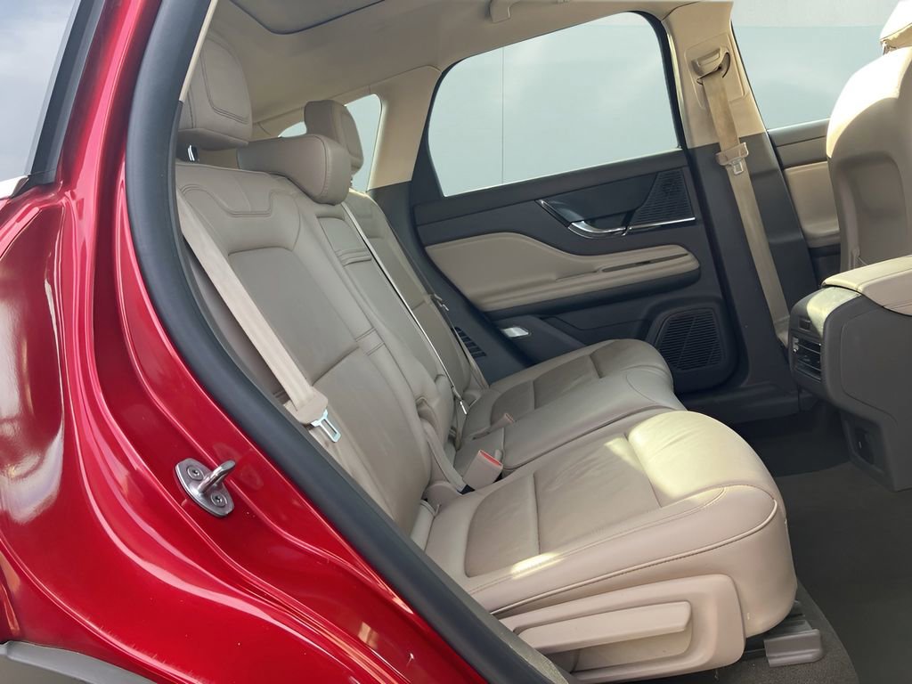 Used 2022 Lincoln Corsair Reserve w/ Elements Package image 28