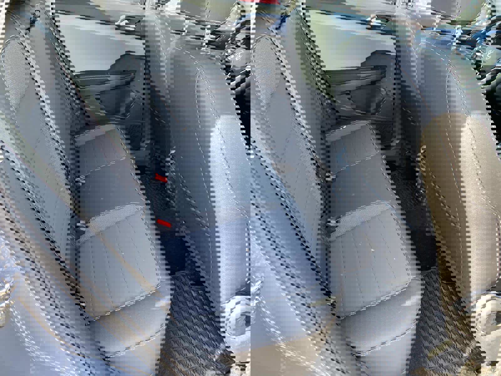 Used 2024 Volkswagen Taos SE image 23