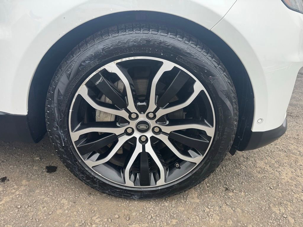 Used 2020 Land Rover Range Rover Sport SE image 19