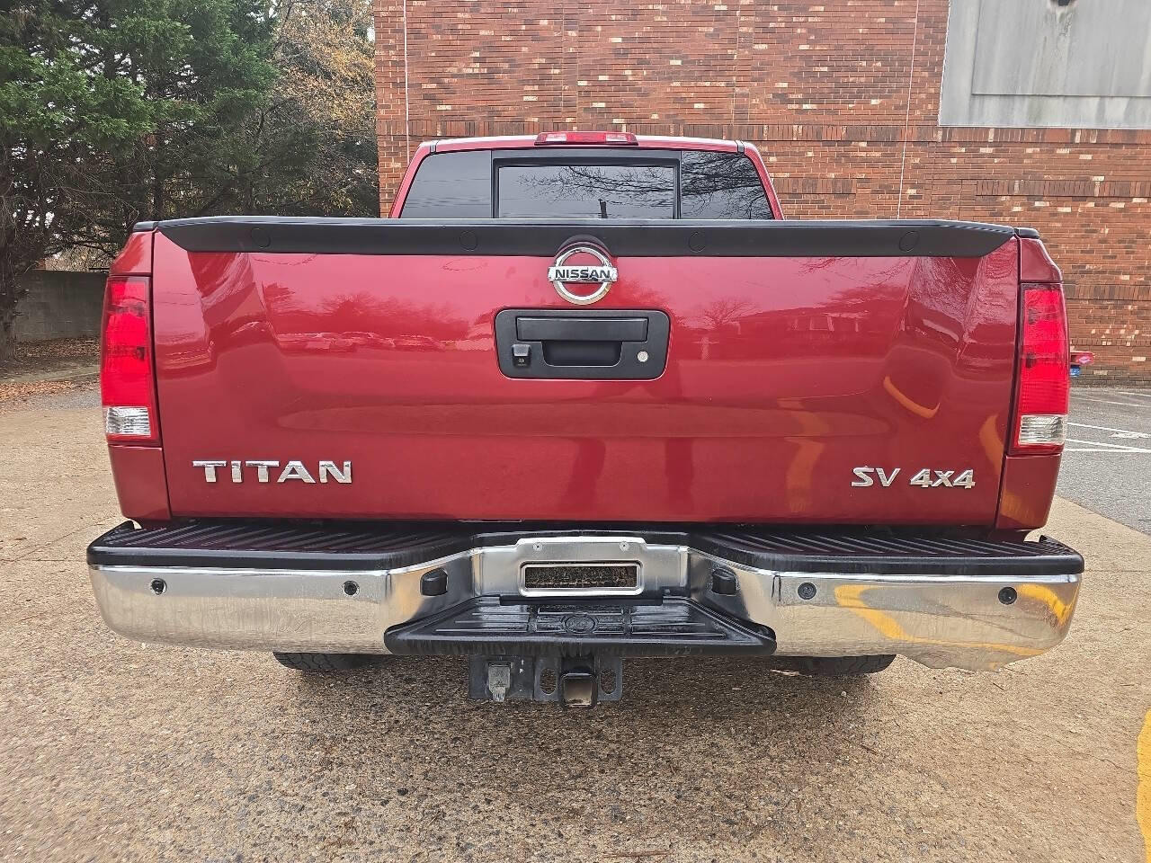 Used 2014 Nissan Titan SV w/ SV Premium Utility Package image 42