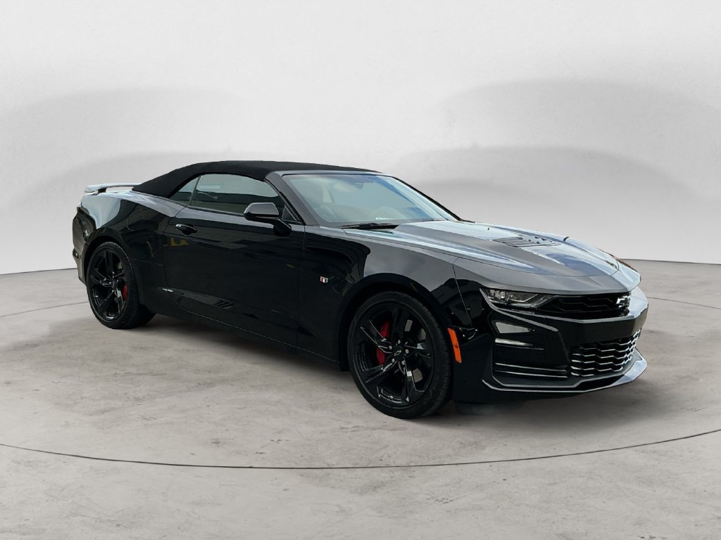 Certified 2023 Chevrolet Camaro SS RWD image 5