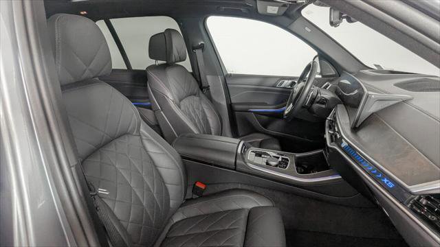 Used 2025 BMW X5 sDrive40i w/ Climate Comfort Package RWD image 24