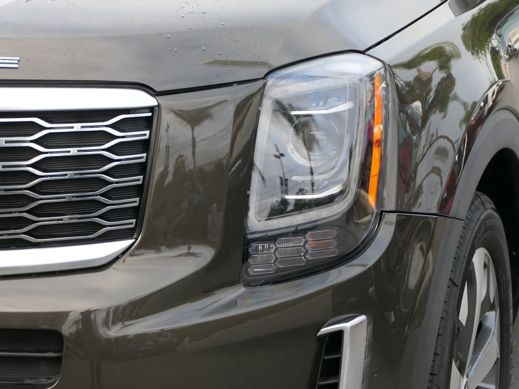 Used 2020 Kia Telluride EX w/ EX Premium Package image 10