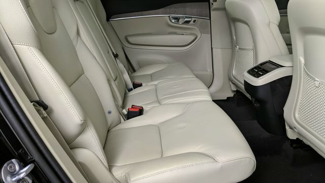 Used 2023 Volvo XC90 B5 Plus w/ Protection Package Premier AWD/4WD image 42