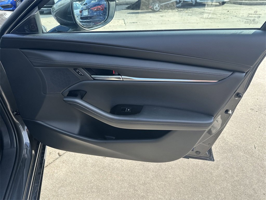 Used 2025 MAZDA MAZDA3 s image 13