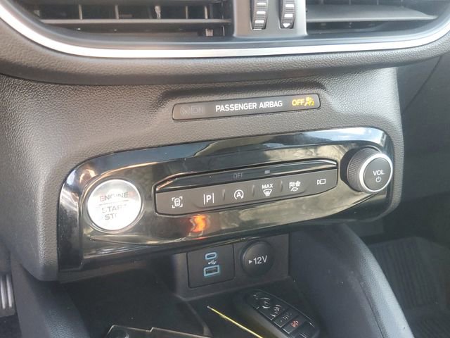 Certified 2023 Ford Escape Platinum w/ Premium Technology Package AWD/4WD image 21