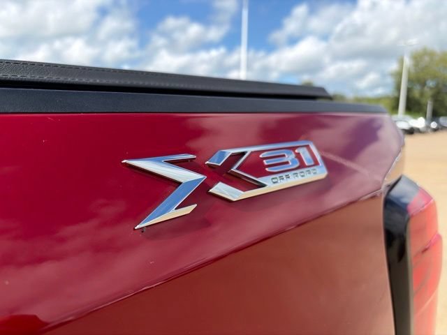 Used 2021 GMC Sierra 1500 SLT w/ SLT Convenience Package AWD/4WD image 59